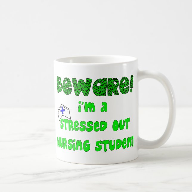 Mug T-shirts et cadeaux drôles d'étudiant de soins (Droite)