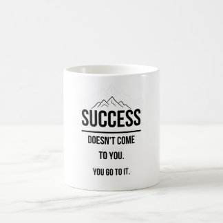 Mug Tee-shirt minimaliste avec citation inspirante