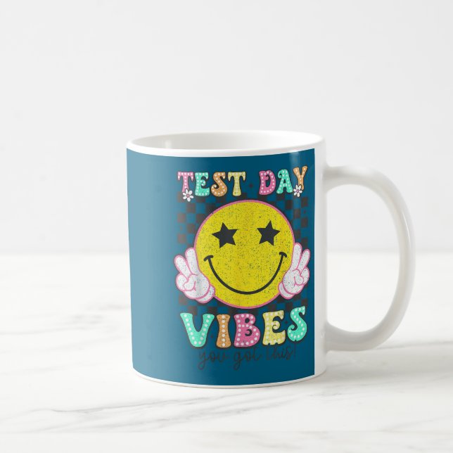 Mug Test Day Vibes You Got This Retro Groovy Testing D (Droite)