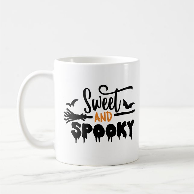 Mug Texte Typographique Éffrayant Et Doux D'Halloween (Gauche)