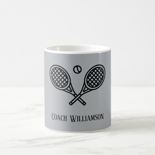 Mug Thème de tennis Monogramme Nom Entraîneur (Centre)