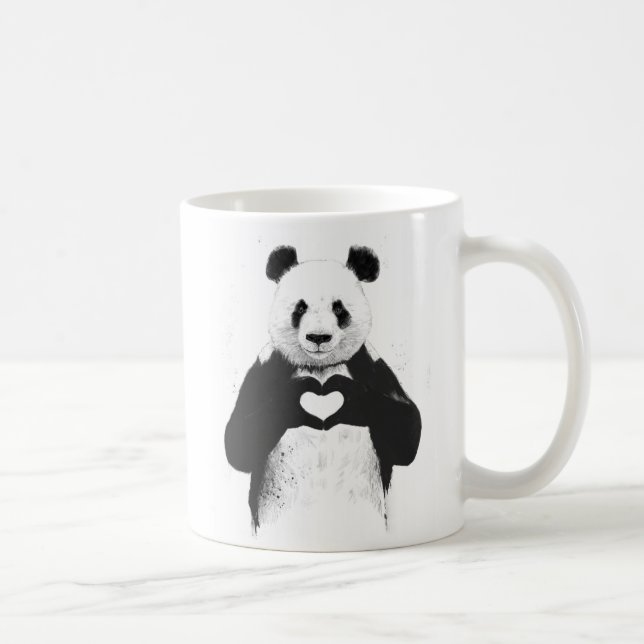 Mug Tout que vous avez besoin est amour (Droite)