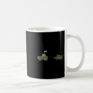 Mug Tracteur en soutien à l'Ukraine tractant un Russe 
