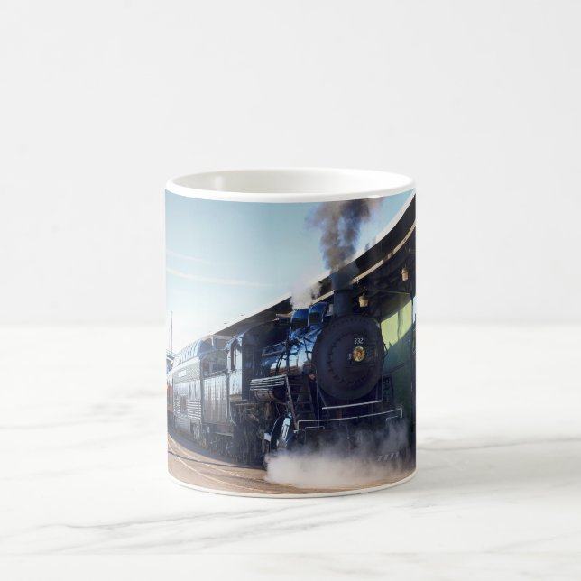 Mug Train D.M. & I.R.R. #332 (Centre)
