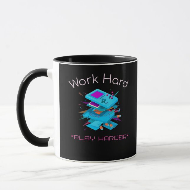 Mug Travailler dur Jouer si dur Citation drôle (Gauche)