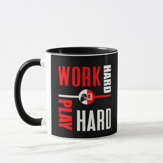 Mug Travailler dur, jouer si dur pour les travailleurs (Gauche)