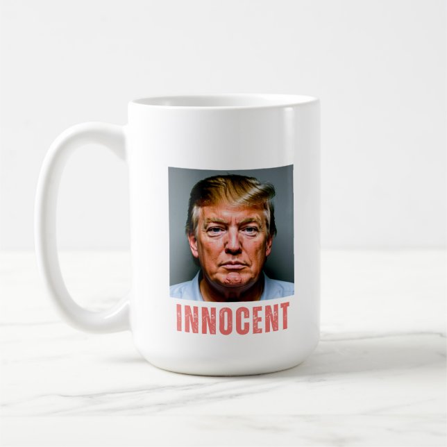 Mug Trump est innocent (Gauche)