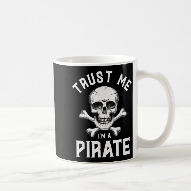 Mug Trust Me I'm A Rate - Funny Skull Crossbones Boote (Droite)