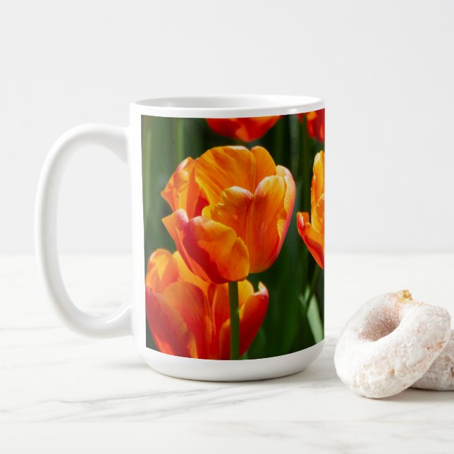 Mug Tulipes orange vif dans le parc (Avec donut)
