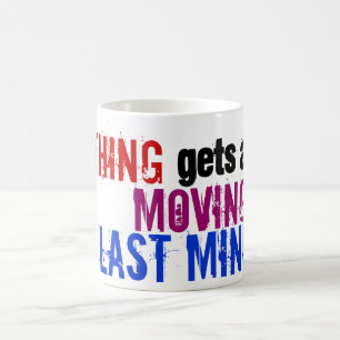 Mug Typographie humoristique du procrastinateur de Der