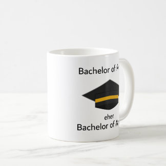 Mug Un cadeau de Bachelor of Effrayé, étudiant