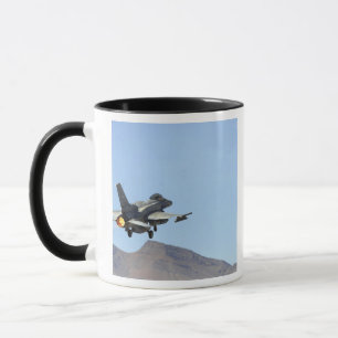 Mug Un F-16E des Émirats arabes unis