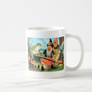 Mug Un Gnome et une grenouille sur une scie de champig