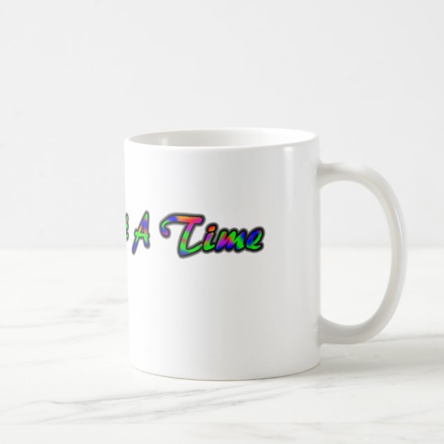 Mug Un jour attaquent à la fois - des lettres (Droite)