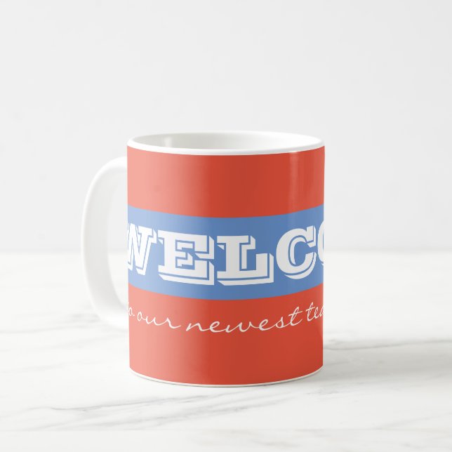 Mug Un nouveau traitement d'accueil pour les nouveaux  (Devant gauche)