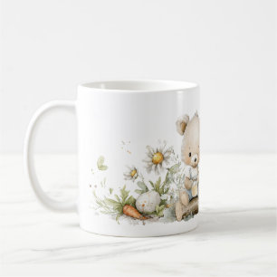 Mug Un ours mignon dans une prairie fleurie avec un po