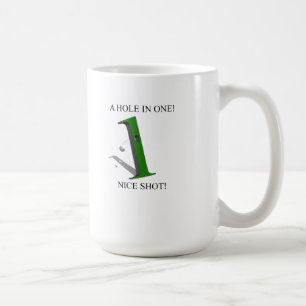 Mug Un Trou Dans Une Balle De Golf