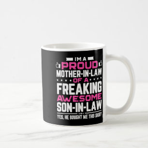 Mug Une belle-mère fière de son fils incroyablement gé