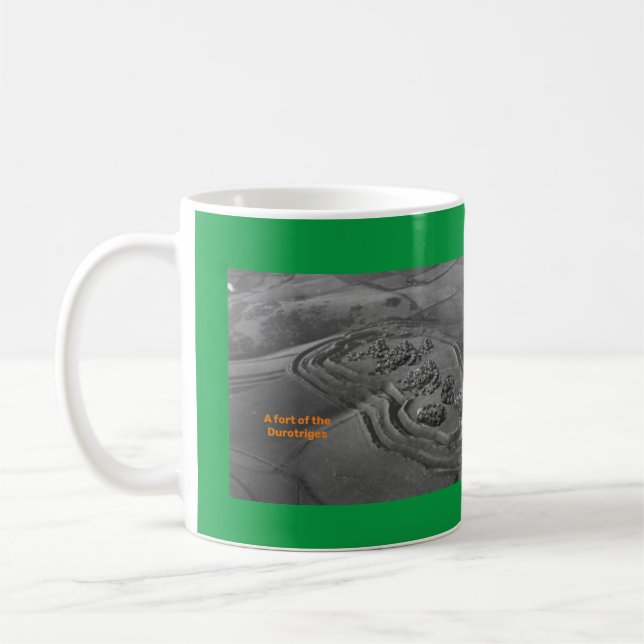 Mug Une représentation grossière du château de Maiden  (Gauche)