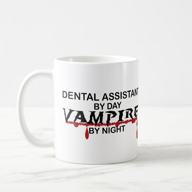 Mug Vampire d'assistant dentaire par nuit (Gauche)