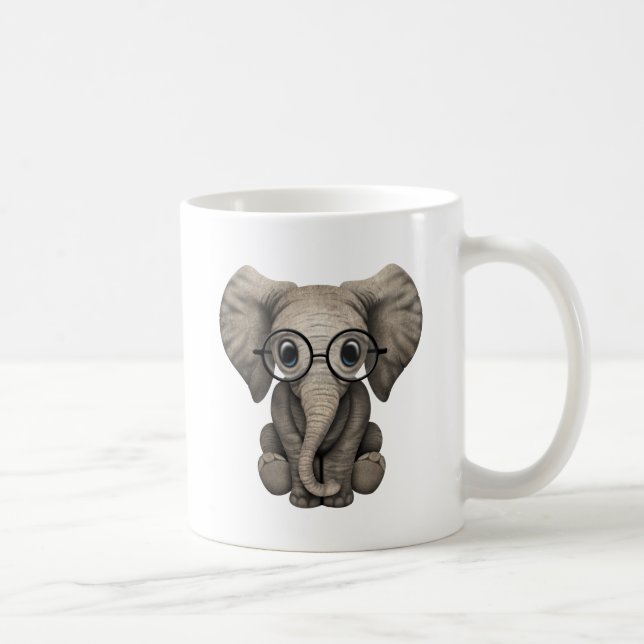 Mug Verres de port d'éléphant ringard de bébé (Droite)
