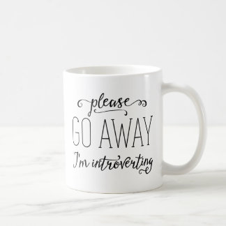 Mug Veuillez aller loin j'Introverting