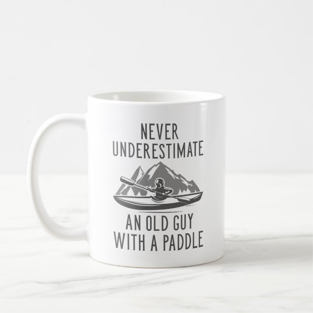 Mug Vieux Homme Avec Une Pagaie (Gauche)