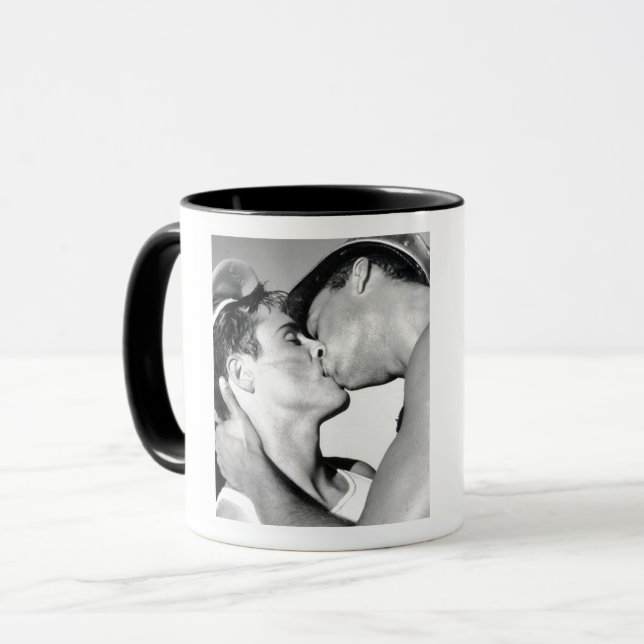 Mug Vintage Gay Hommes marins Kiss DADT (Devant gauche)