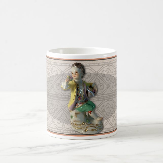MUG VINTAGE PORCELAIN BOY (Centre)