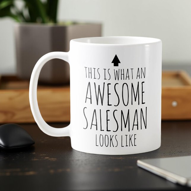 Mug Voici à quoi ressemble un vendeur génial (Créateur téléchargé)
