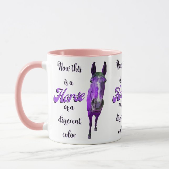 Mug Voici Un Cheval D'Une Couleur Différente, Violet (Gauche)