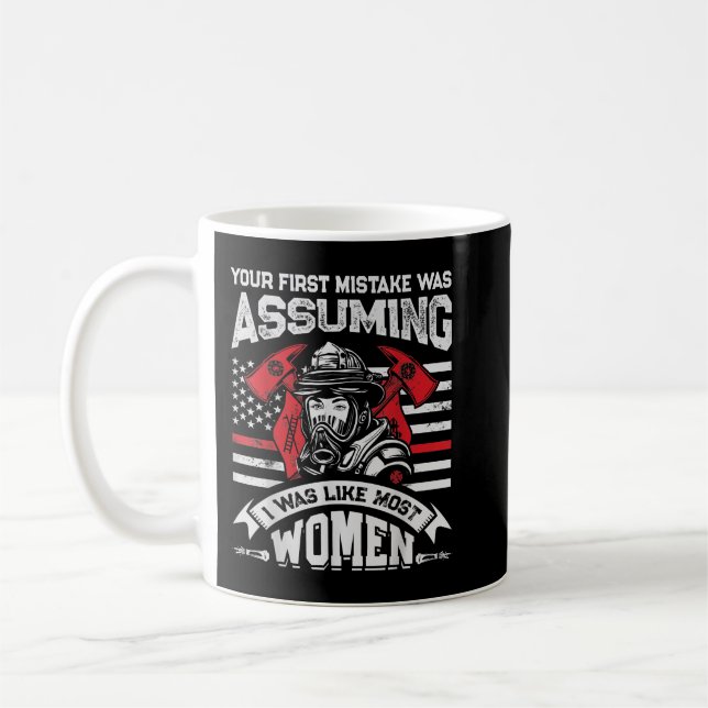 Mug Votre Première Erreur Était De Supposer Un Pompier (Gauche)