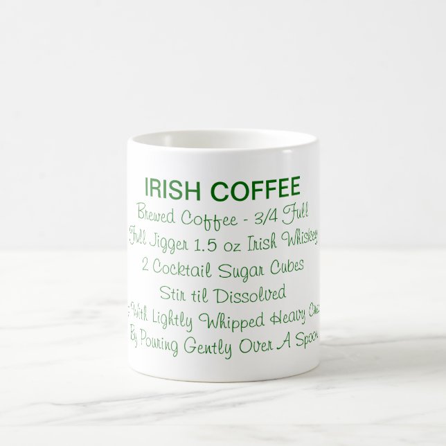Mug Vrais shamrocks irlandais de boissons de recette (Centre)