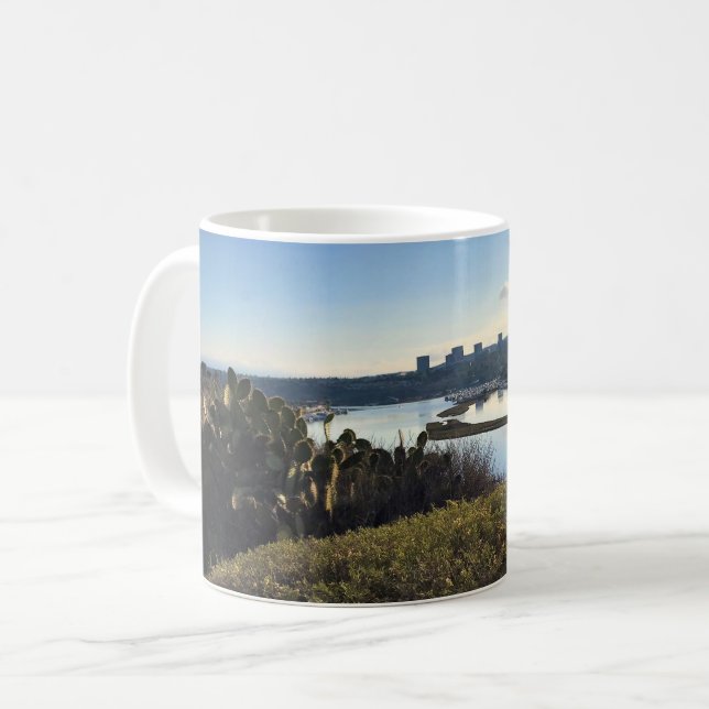 Mug Vue de Castaways Park, Newport Beach, CA (Devant gauche)