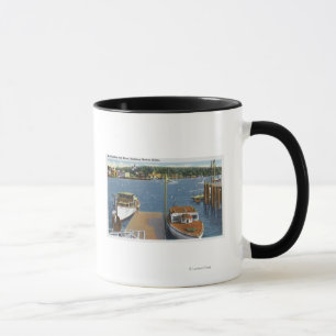 Mug Vue d'un débarquement en bateau et du rivage