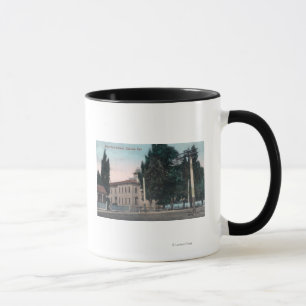 Mug Vue extérieure de l'école West End
