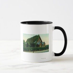 Mug Vue extérieure d'église presbytérienne