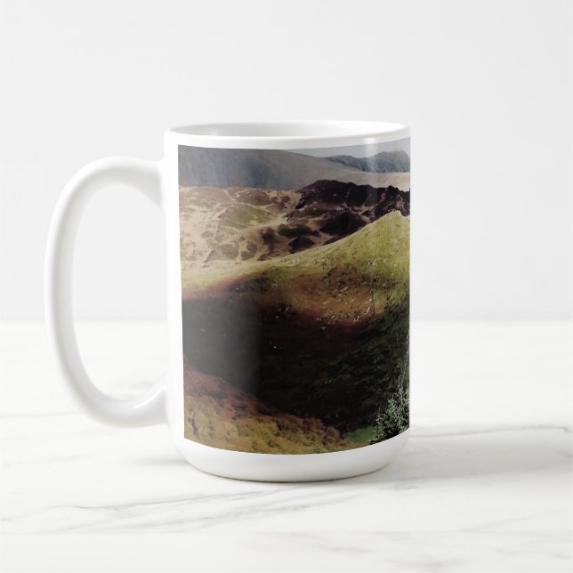 MUG VUE MONTAGNE SUR LES WALES (Gauche)