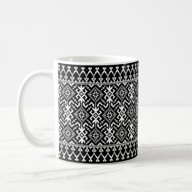 Mug Vyshyvanka ukrainienne : Fusion d'ornement ethniqu (Gauche)