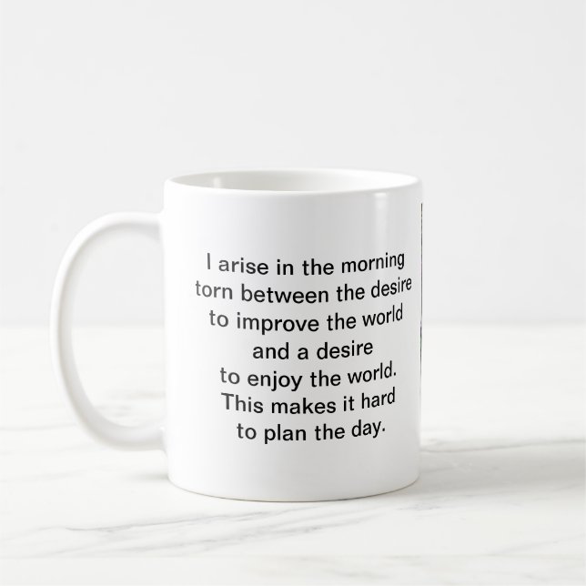 Mug Welsh Terrier dans le jardin (Gauche)