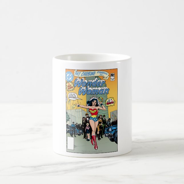 Mug Wonder Woman Starrer Pat Carbine (Centre)