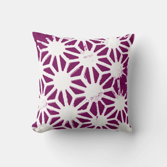 Mulberry and white geometric pattern throw pillow (Front)