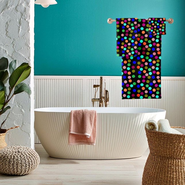 Multi colour dots bath towel set (Creator Uploaded)