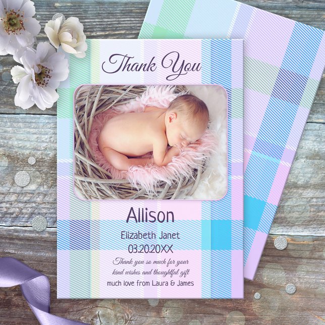 Multicolor Pastel Plaid Baby Photo Carte de remerc (Gender neutral baby Thank You card with a photo of your own baby on a multicolored pastel plaid)