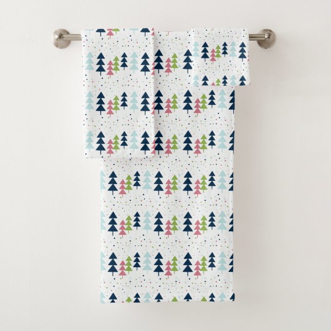 Multicolor Pink Navy Christmas Tree Pattern Bath Towel Set (Insitu)