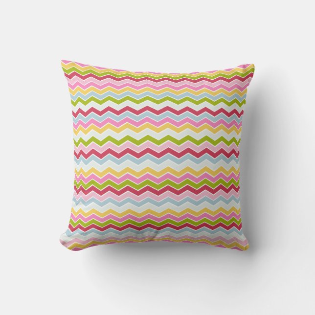 Multicolored chevron zigzag throw pillow (Front)