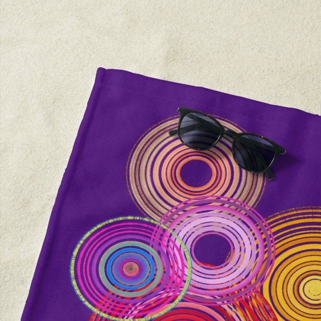 Multicolored circles beach towel (In Situ)