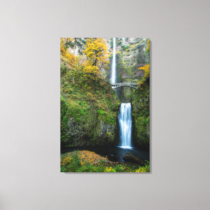 Multnomah Falls In Autumn In The Columbia Gorge Canvas Print