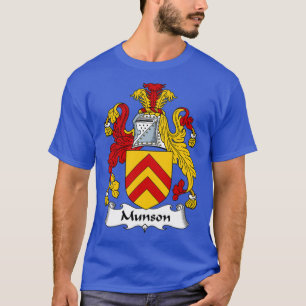 Munson Coat of Arms Family Crest  T-Shirt