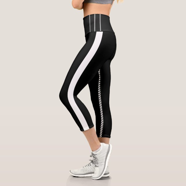 Murugi Apparels Monochrome Edge High Waisted  Capri Leggings (Left)